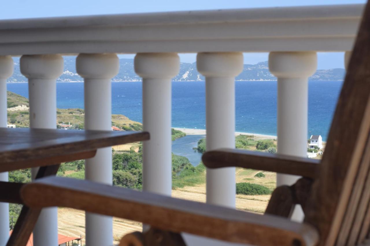 Villa Pasifai 穆尔特里 外观 照片