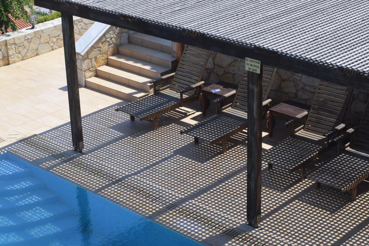 Villa Pasifai 穆尔特里 外观 照片