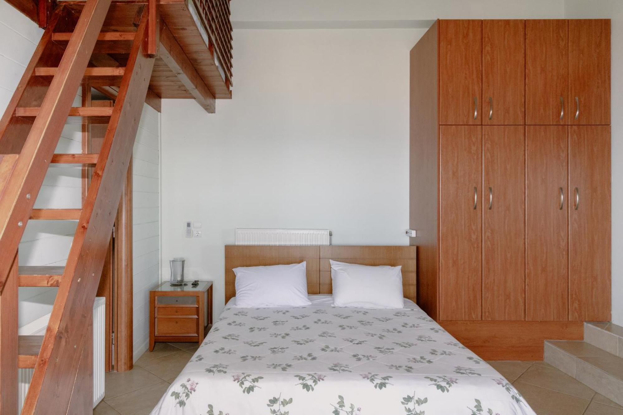 Villa Pasifai 穆尔特里 外观 照片